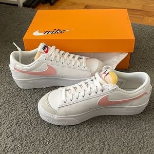 Womens Nike platform blazers